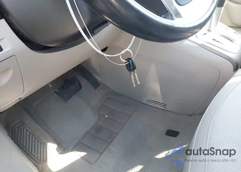 2009 Saturn Vue 4-Cyl Xe z USA, uszkodzony, nr VIN 3GSCL33P99S540388